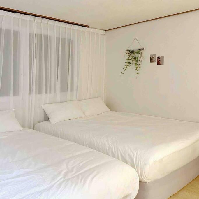Center New Sindang Station Apartment *